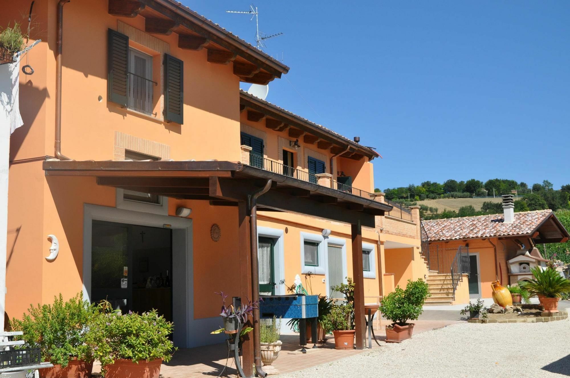 Agriturismo Le Vigne Fermo Exterior foto